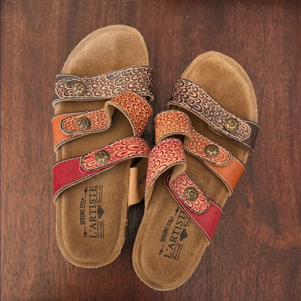 Leather L’Artiste Sandals